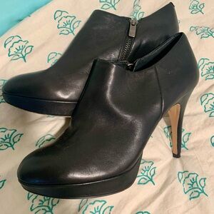 Vince Camuto Black Heeled Boots